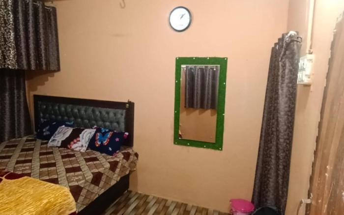 Goroomgo Shree Gopal Niketan Mathura