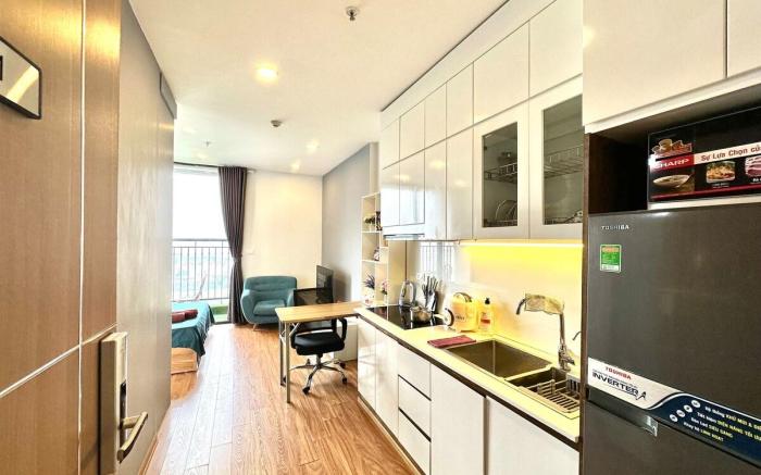 Lux Studio Centre Position In My Dinh Area