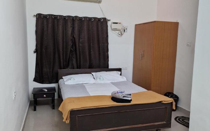 KEL5 - Spacious Renovated 1 BHK @ Kellys Kilpauk