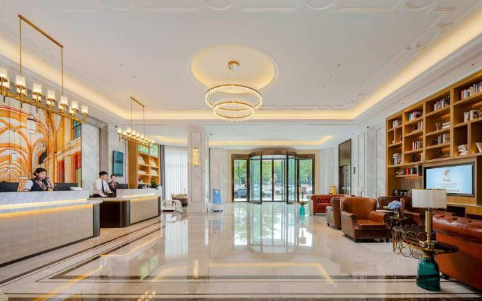 Venus International Hotel Shenzhen North Railway Station Dalang Commercial Center