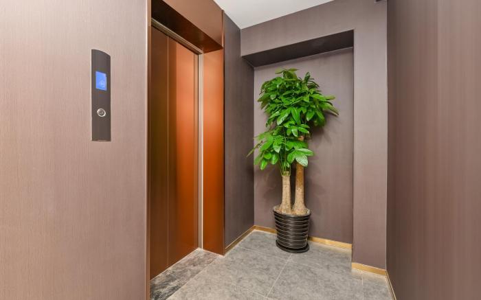 James Joyce Coffetel Beijing Haidian Huangzhuang Zhongguancun Subway Station