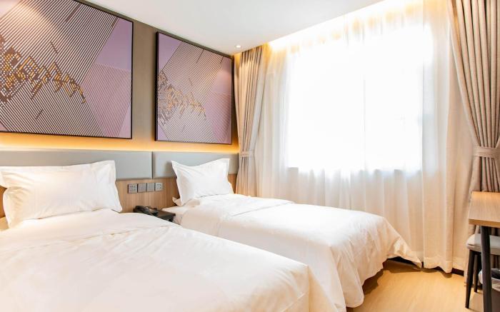 IU Hotel Beijing Jinsong Panjiayuan Metro Station Cancer Hospital