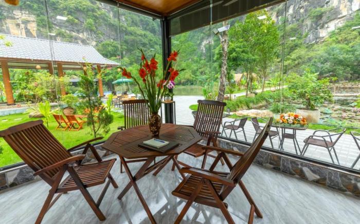 Hoang Minh Mountainside Villa