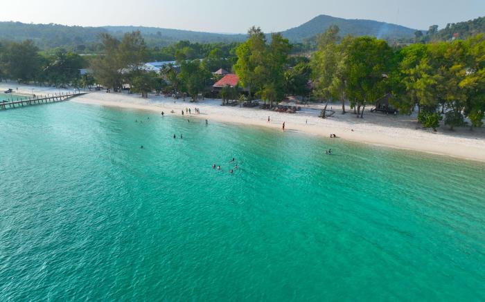 Kohrong Central Beach
