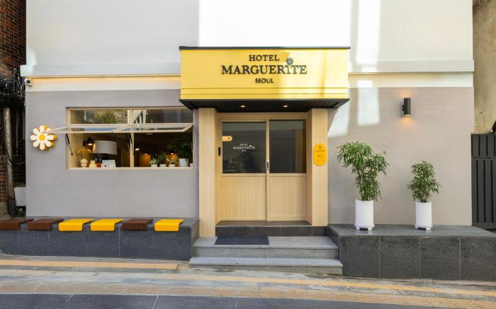 2025 Renovated- Hotel Marguerite