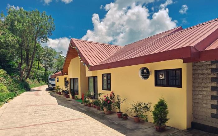 3 Br Harrington Villa | Kitchen| Living room |AC