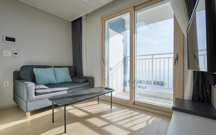 Yangyang E7 Ocean view 2 room Hotel