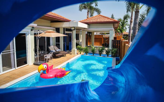 Luxury Massarossa Pool Villa Pattaya-21