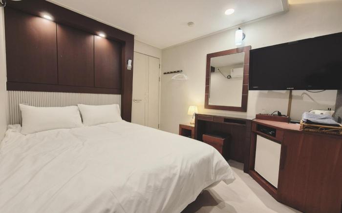 Anon hostel