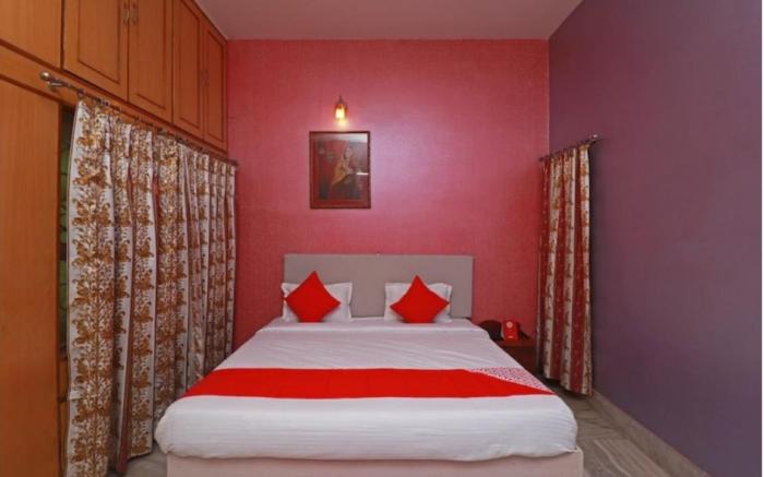 DhamStay Hotel Omm Sai Plaza Bhubaneswar