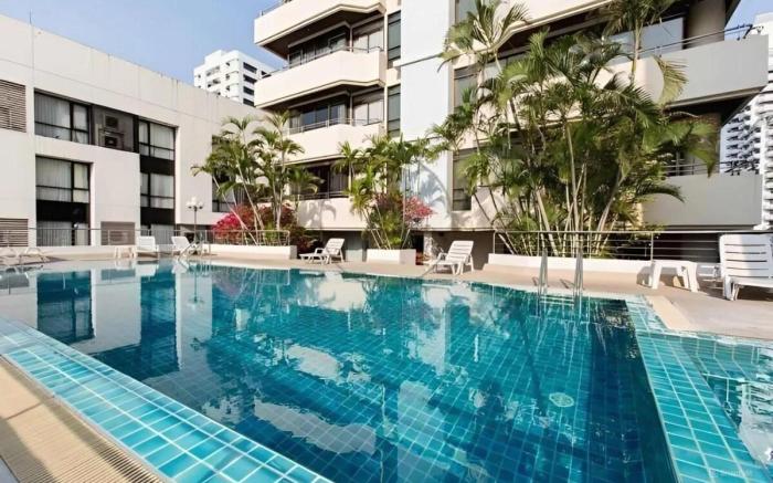 Executive 2 Beds | Nana BTS 100m | Bangkok Central