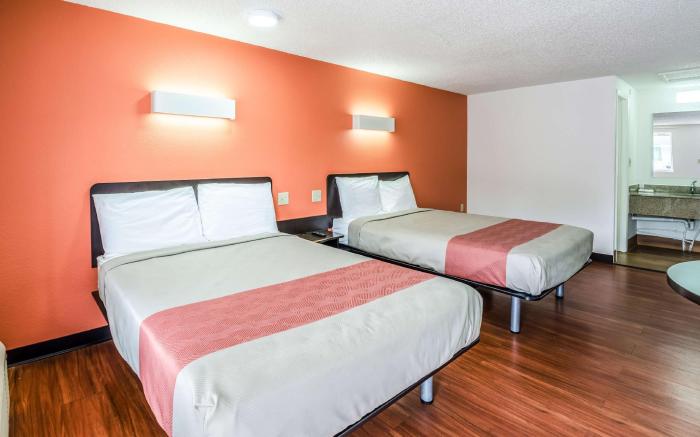 Motel 6 Bristol, VA