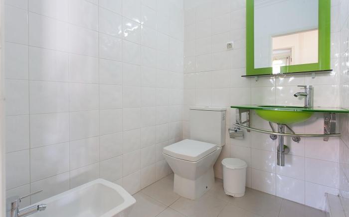 3 BEDROOM APARTMENT WITH TRRACE CENTRAL LISBON