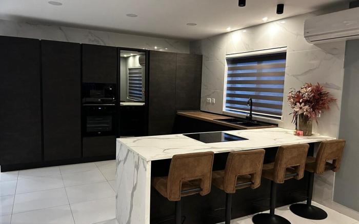 Seaside Serenity Maisonette - Private Pool