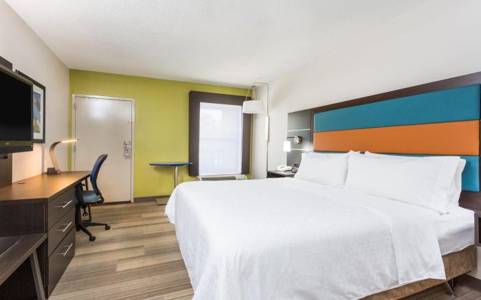Holiday Inn Express - Plymouth By IHG