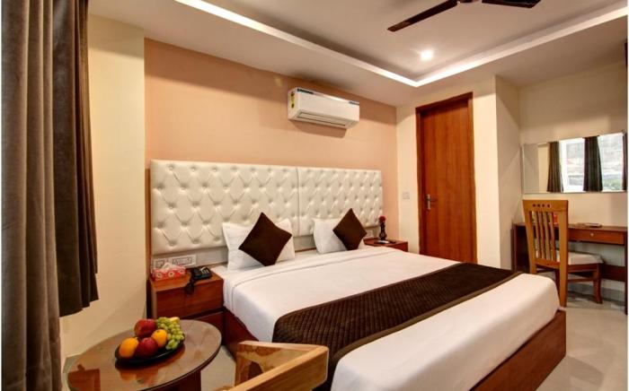 Laxmi Hotel