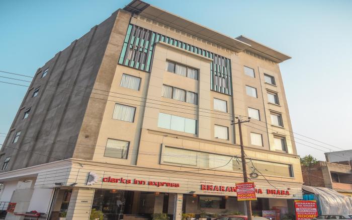 Bharawan Clarks Inn Express 