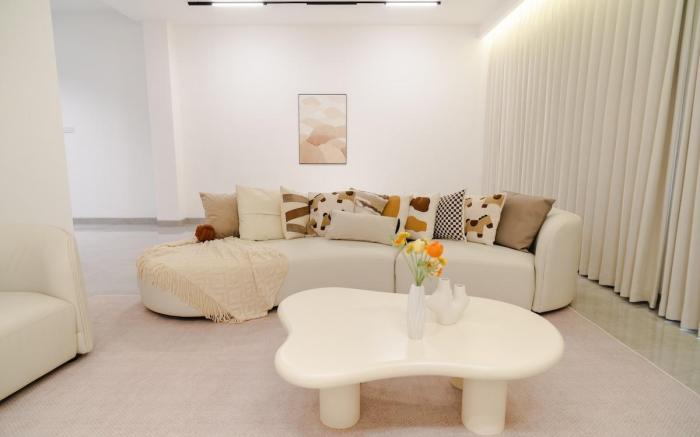 Georgetown Bright & Kid-Friendly 3BR 15pax Home's