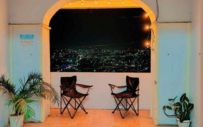 One bedroom with overlooking city views