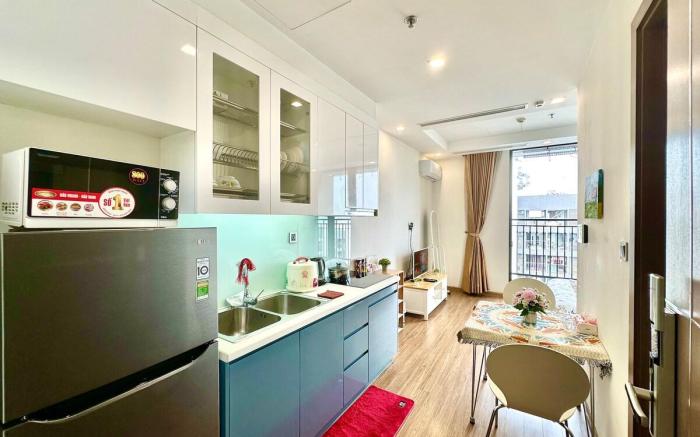 Full Modern Amenities Stu Apt Near Marriott Hotel