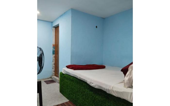 DhamStay Hotel Shree Krishna Near Railway Station Bhubaneswar