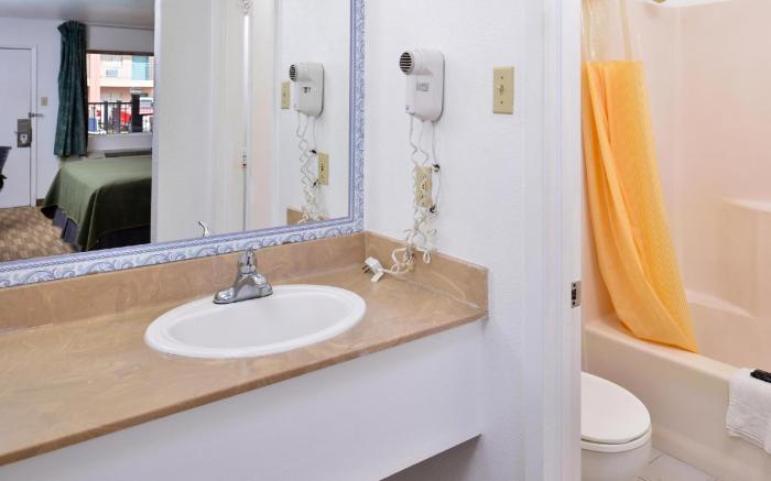 Americas Best Value Inn Clute Lake Jackson