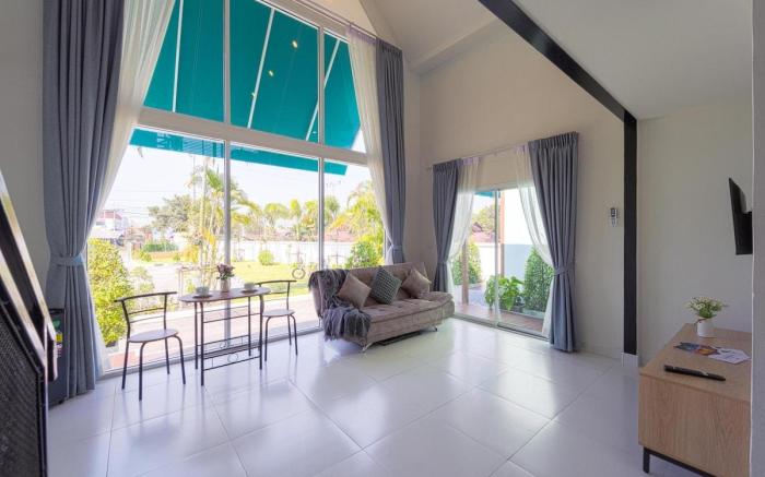 Beautiful new 7 Bedroom Villa Resort(CT7)