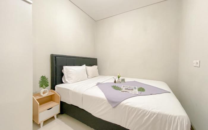 Fully Furnished 2BR Nifarro Park Apt By Travelio