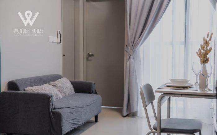 2R2B 6 Pax| Modern Living @121Residence| Damansara