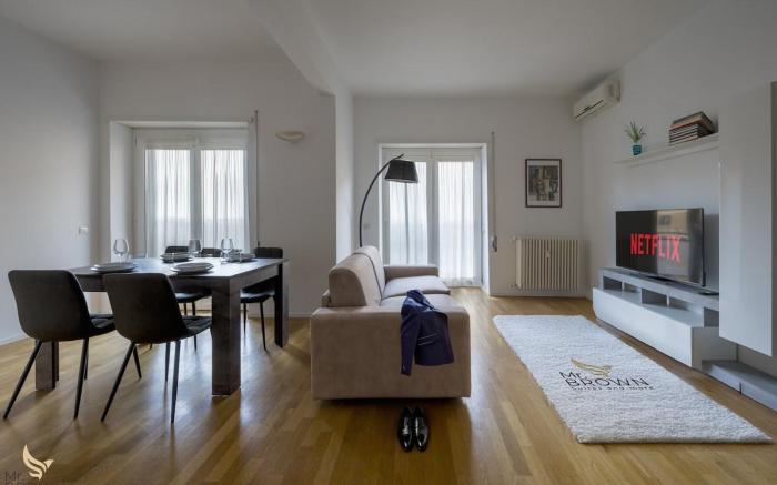 Mr Brown - Eredia Apartment
