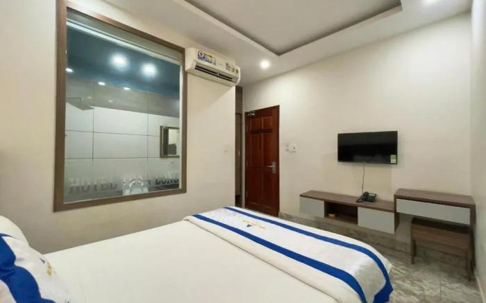 Khách Sạn Trần Long