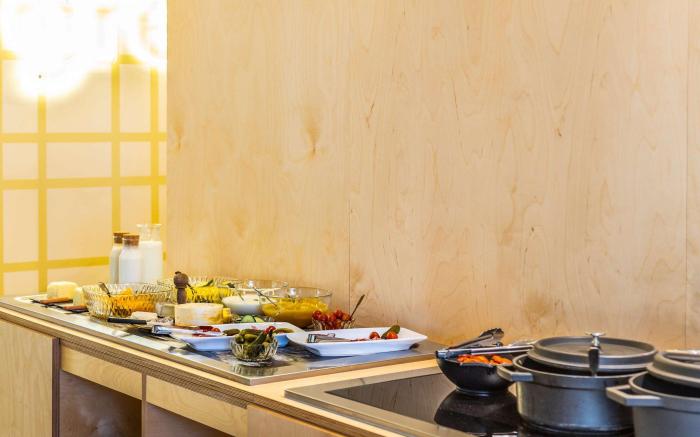 greet hotel Marseille Parc Chanot Velodrome