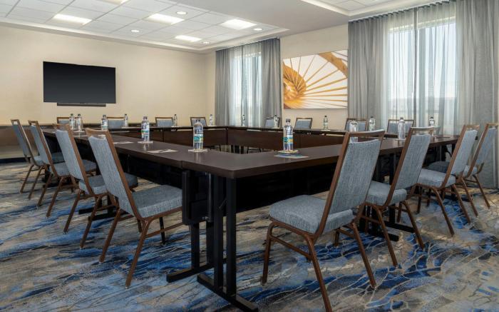 Fairfield Inn & Suites Kansas City at The Legends