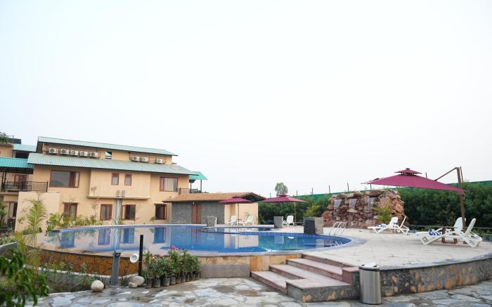 Devsha Jungle Resort