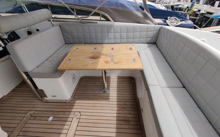 Luxurious Caprie Italia Boat Rental with Breathtaking Ocean Views