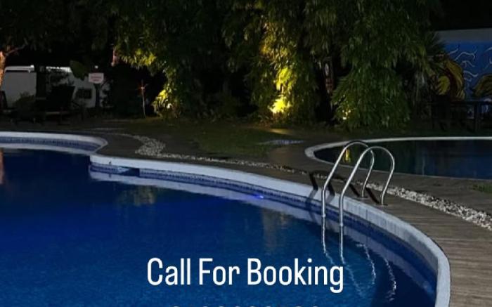 Gurgaon Farmhouse for Party With Pool 
