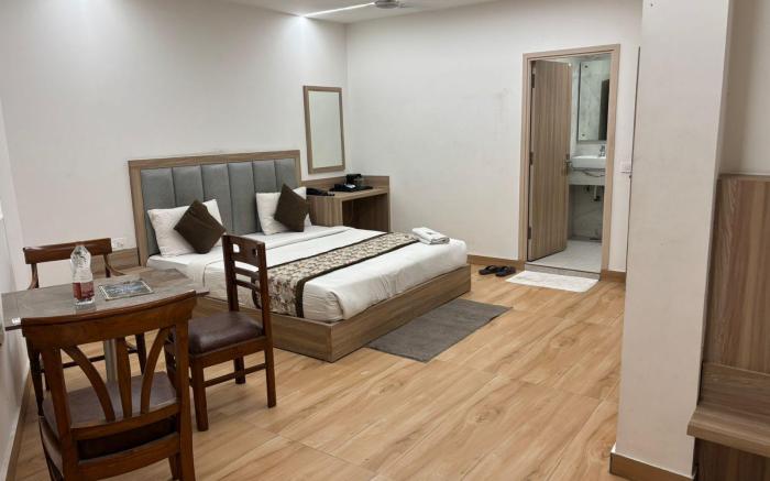 The Royal Metropolitan Hotel IGI Airport Delhi
