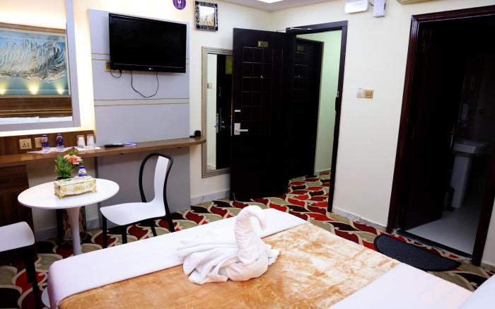 Tanha Park Hotel