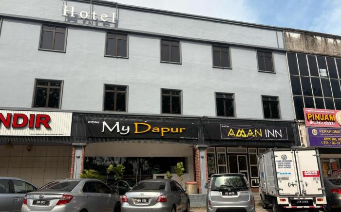 Aman Inn Hotel