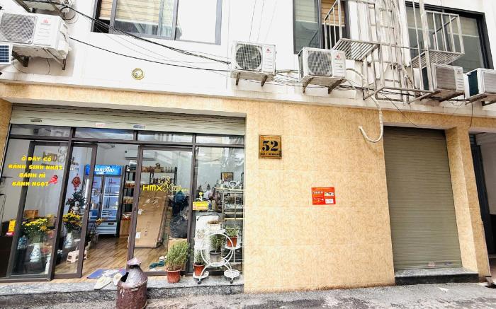 Era Apartment Thinh Hao