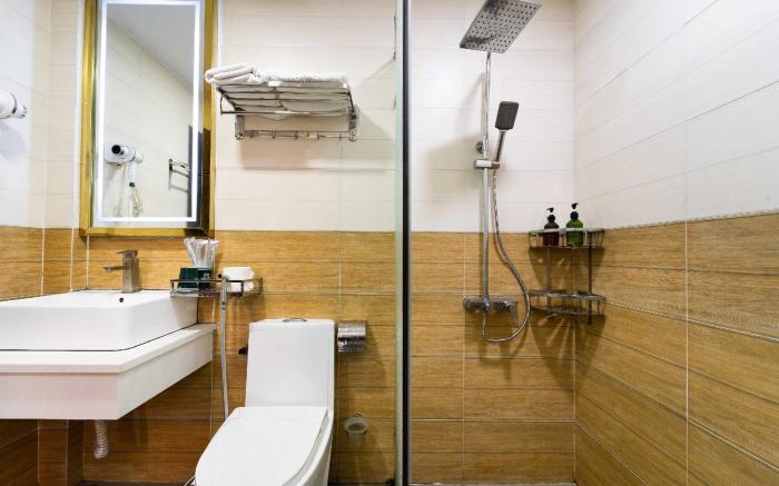 Dancentre Airport Stays - Vyvy Hotel