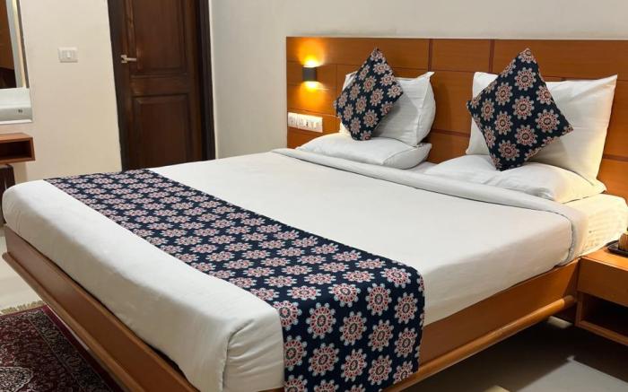 Pooja Residency Sector 45