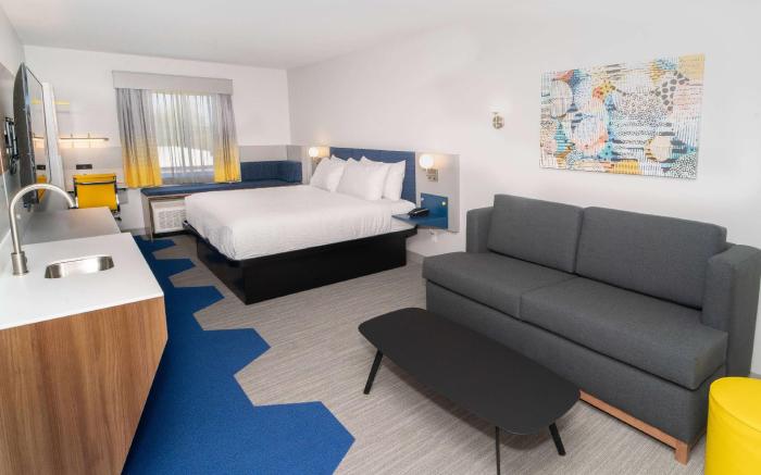 Microtel Inn & Suites by Wyndham Newark NY