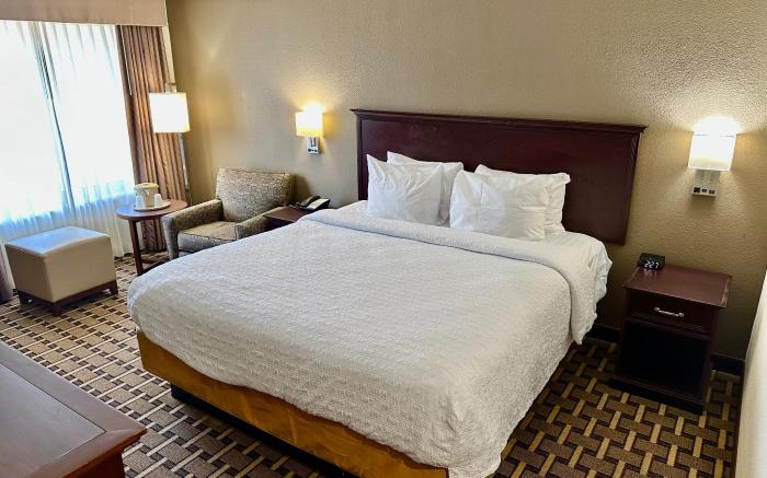 Sonesta Essential Hotels Overland Park