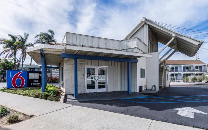 Motel 6 Oceanside, CA – Marina