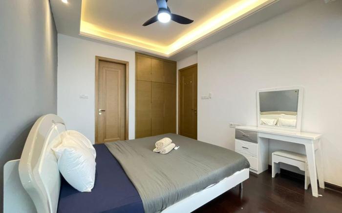 Sea & City View Suite R&F Mall @ R&F Princess Cove
