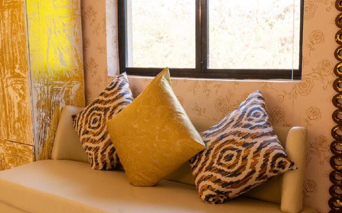 24Karat:NewlyLaunched Luxury Studio