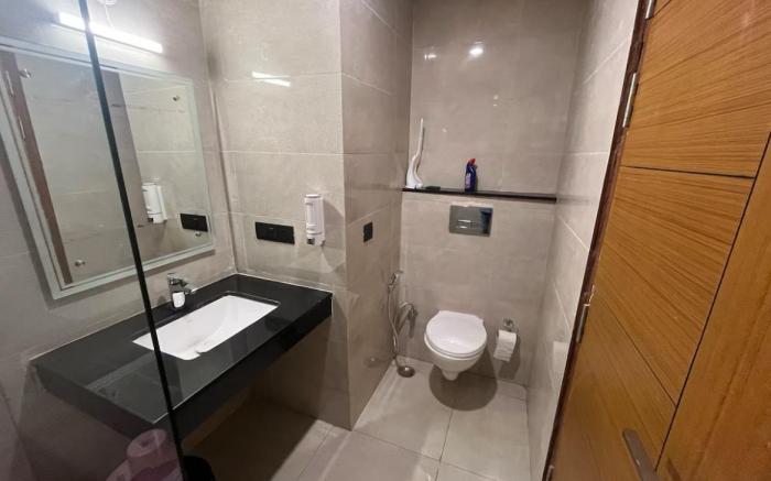 Snooze & Stay in omaxe Hazratganj
