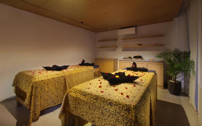 Nadi Hotel Legian