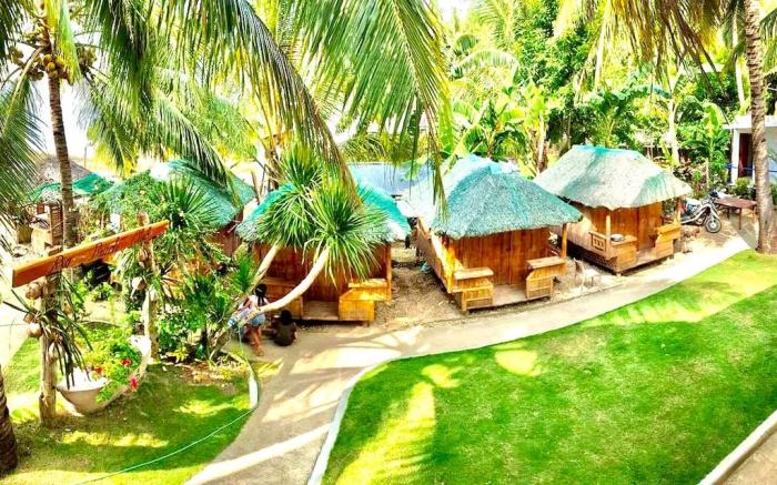 Seafront Bamboo House (101)